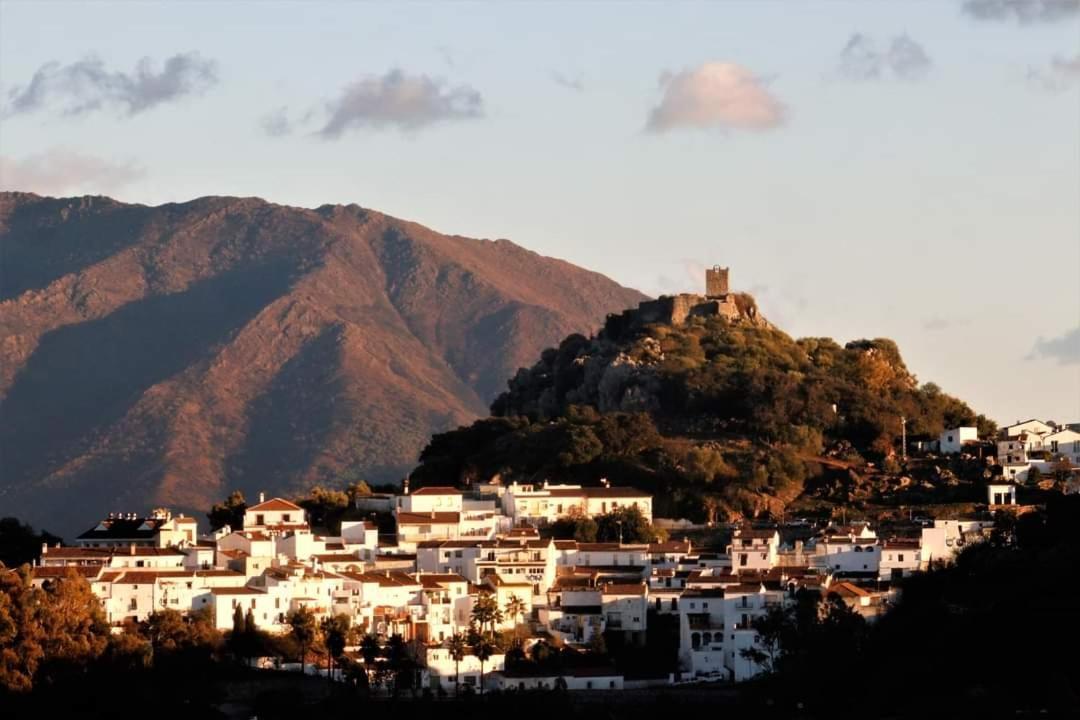 Apartmán Casa Rural Sierras De Gaucín Exteriér fotografie